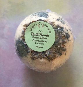 Lavender Medium Bath Bombs