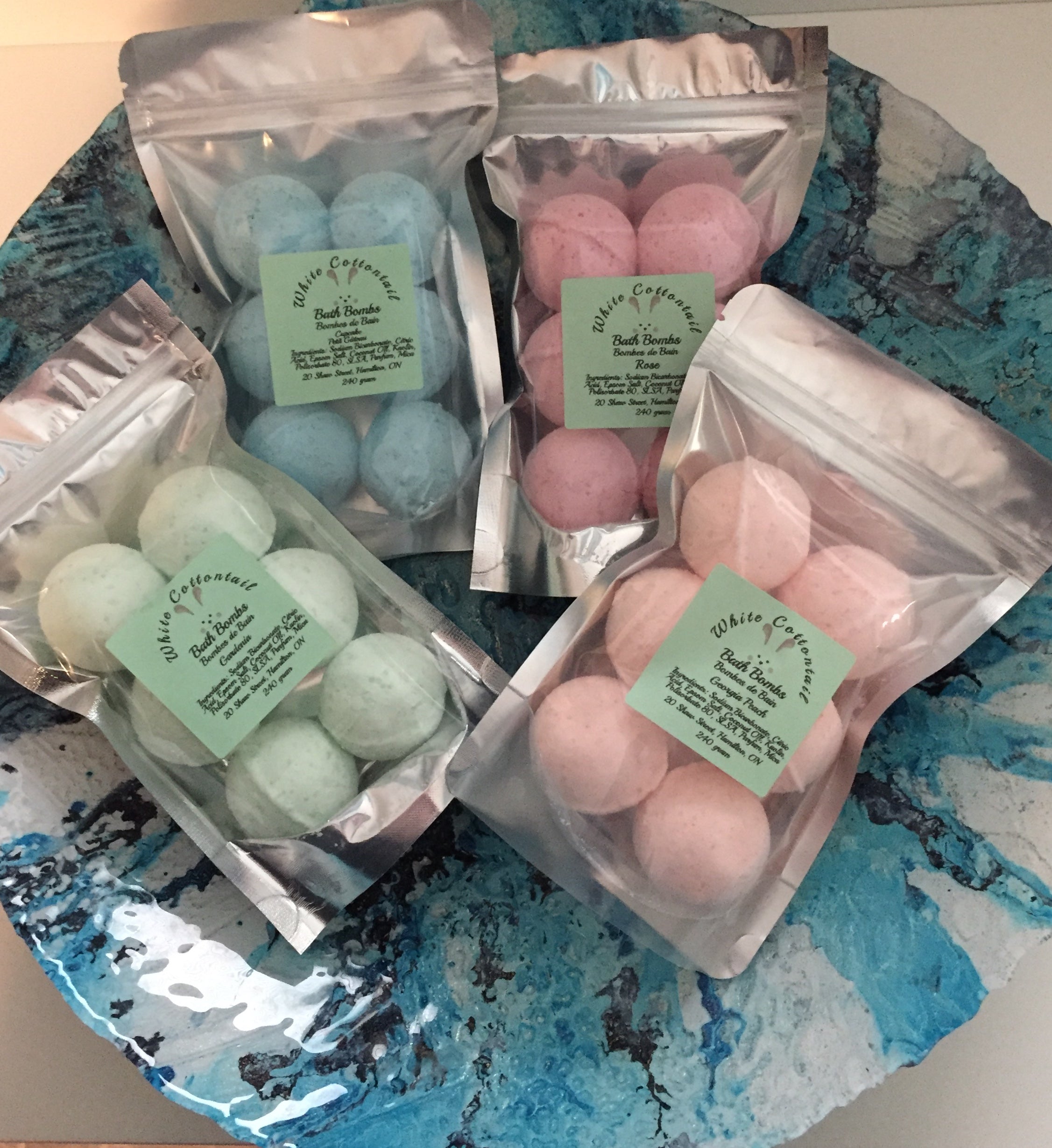 Stand-up Bag with 6 small Bath Bombs